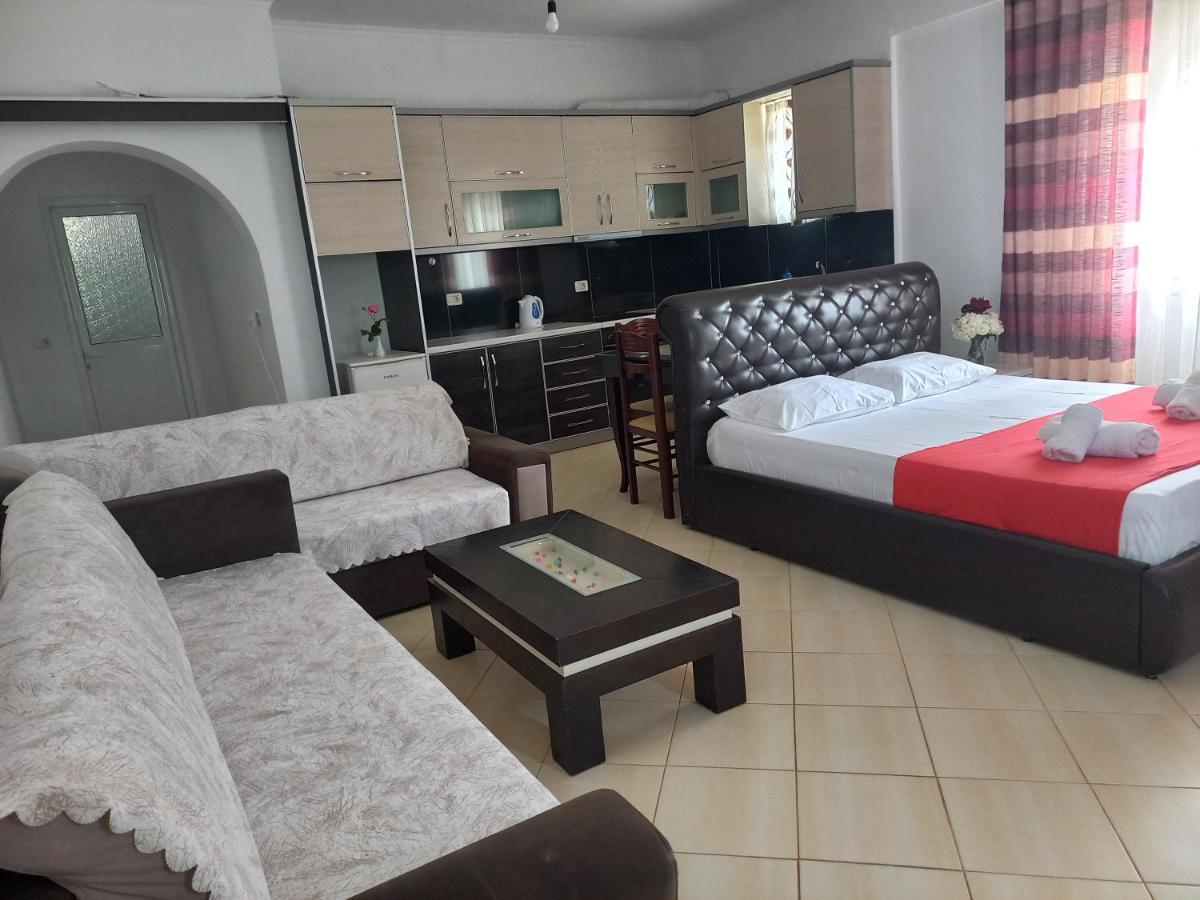 Emiljano Seaview Apartment Ksamil Exterior photo